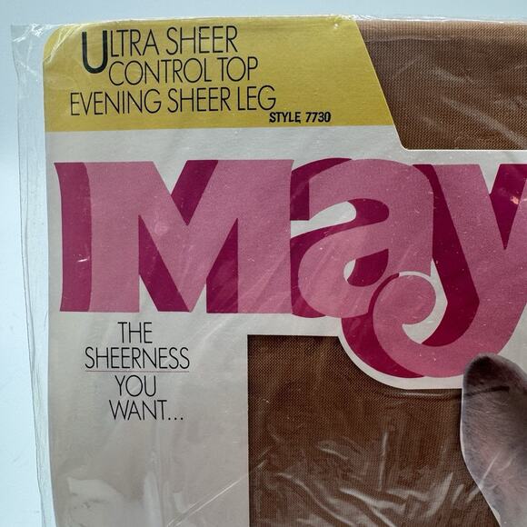 Mayer NUDE Ultra Sheer Control Top Sandalfoot Med Tall 80’s Pantyhose Bunny NOS - Picture 3 of 8